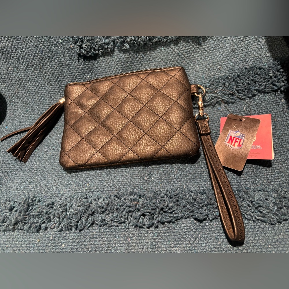 NWT Black NFL Philadelphia Eagles Quilted Wristlet Clutch ft Emblem & Tassel 🏈 - Picture 7 of 14